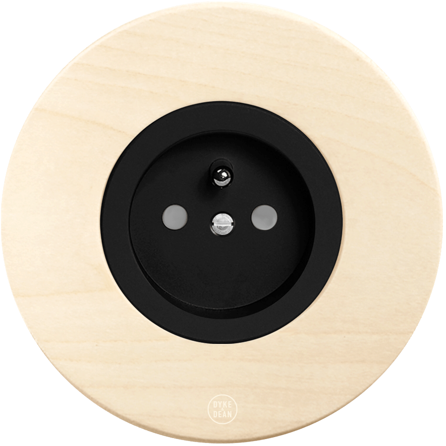 CLASSIC BEECHWOOD 2 PIN BLACK SOCKET - DYKE & DEAN