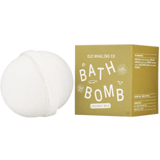 COCONUT MILK BATH BOMB - DYKE & DEAN