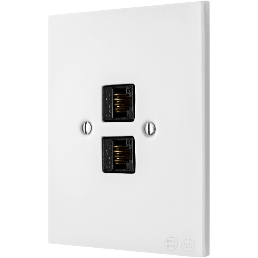 KATY PATY PORCELAIN PLATE DOUBLE PC/ USB WALL SOCKET WHITE - DYKE & DEAN