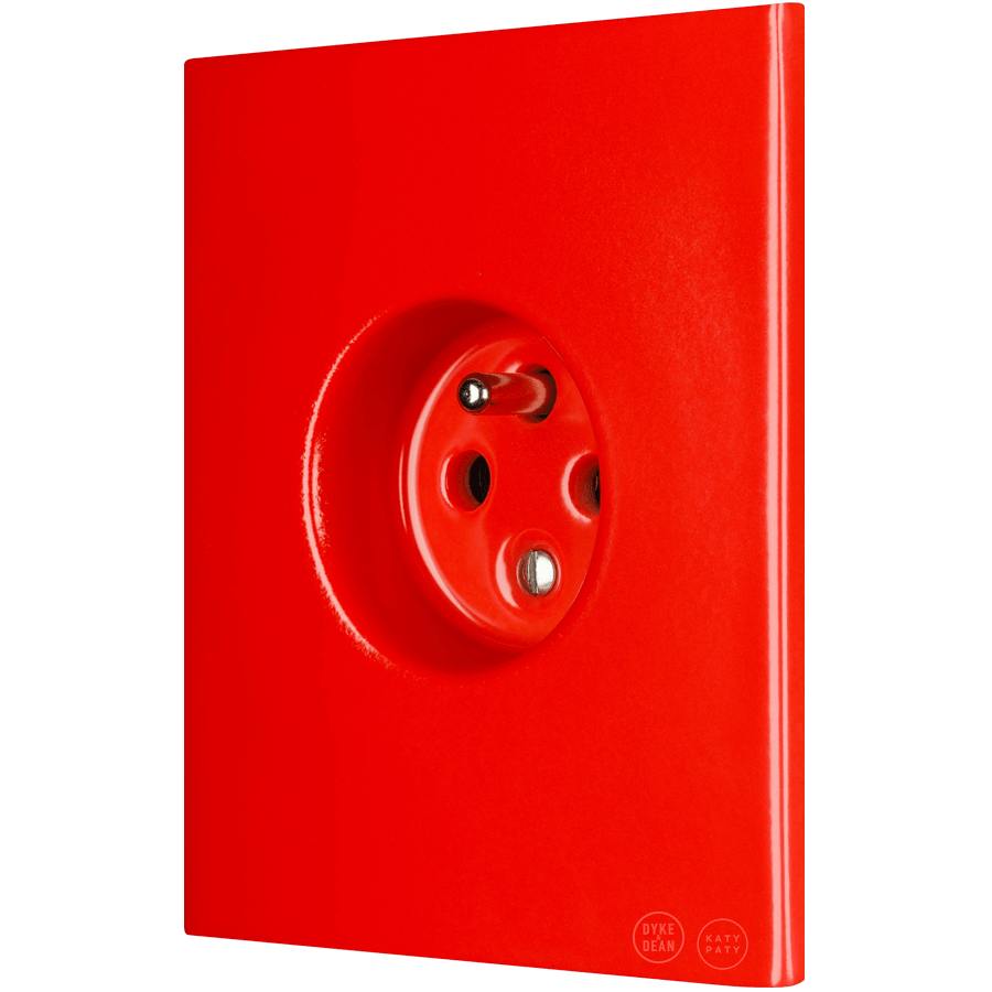 KATY PATY PORCELAIN PLATE EURO WALL SOCKET RED - DYKE & DEAN