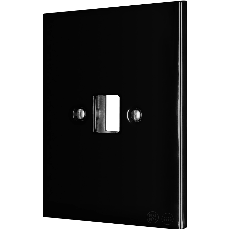 KATY PATY PORCELAIN PLATE PC/ USB WALL SOCKET BLACK - DYKE & DEAN