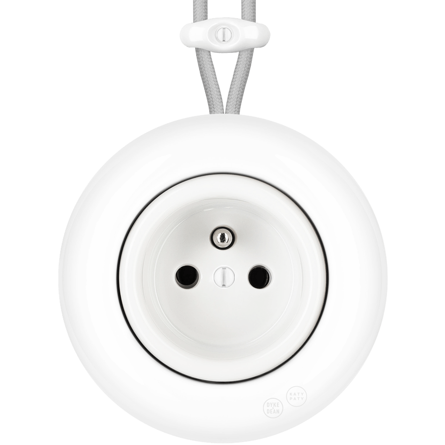 PORCELAIN KATY PATY COLONA ROUND SURFACE MOUNTED EURO SOCKET WHITE - DYKE & DEAN