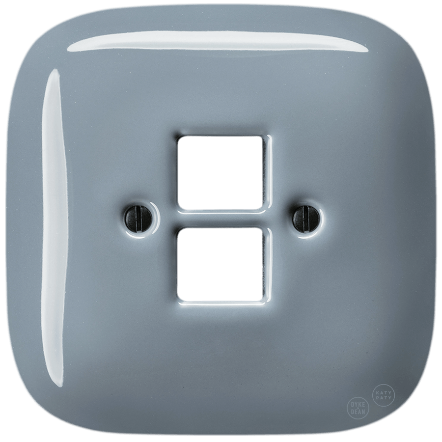 SQUARE PORCELAIN WALL SOCKET ASH GREY PC/USB - DYKE & DEAN