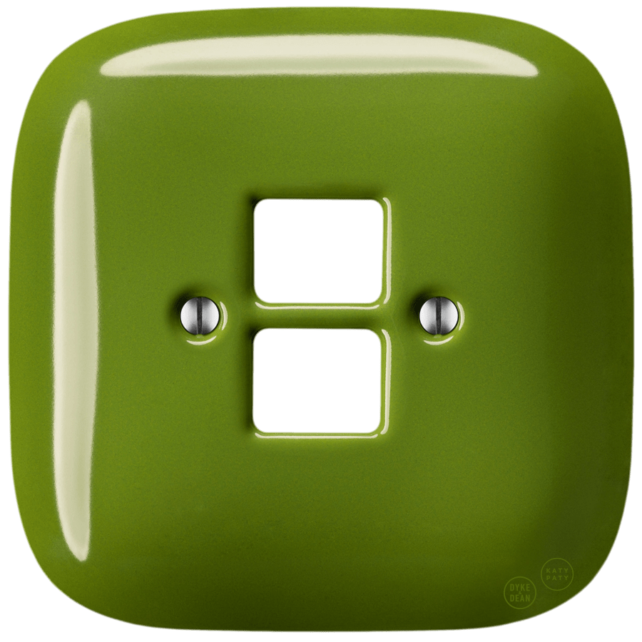 SQUARE PORCELAIN WALL SOCKET GREEN PC/USB - DYKE & DEAN