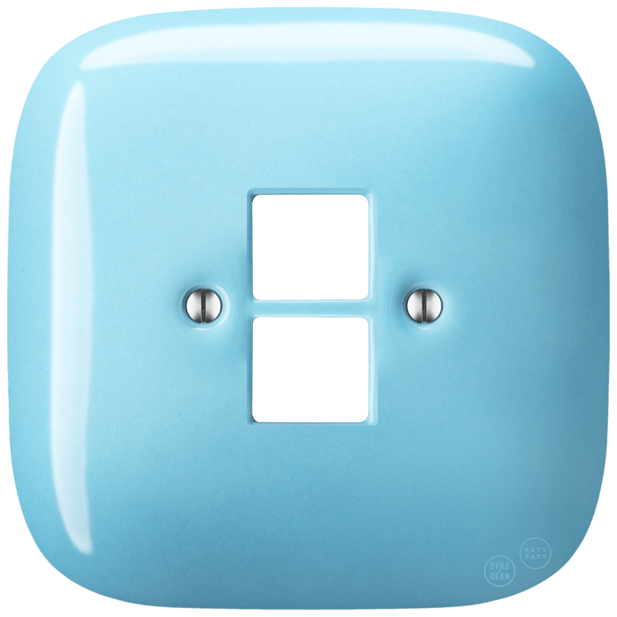 SQUARE PORCELAIN WALL SOCKET PASTEL BLUE PC/USB - DYKE & DEAN