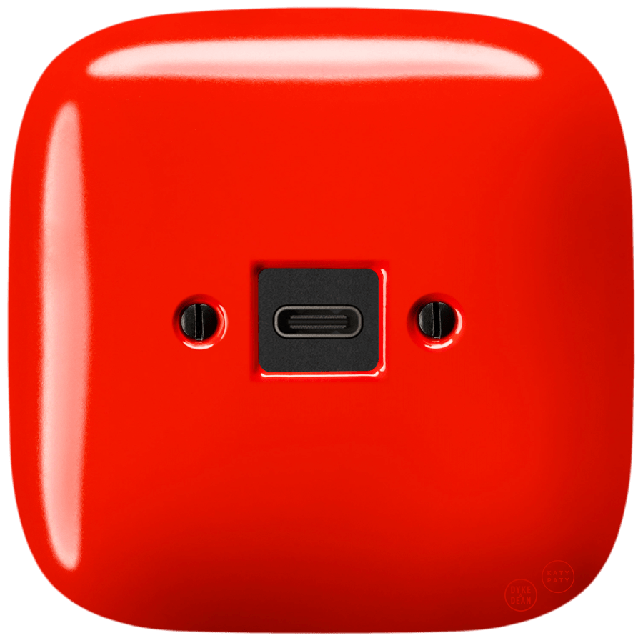 SQUARE PORCELAIN WALL SOCKET USB - C RED - DYKE & DEAN