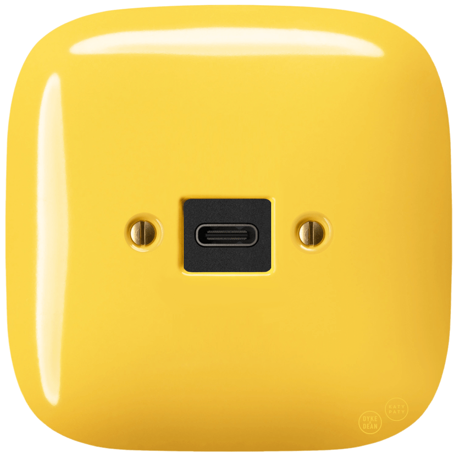 SQUARE PORCELAIN WALL SOCKET USB - C YELLOW - DYKE & DEAN