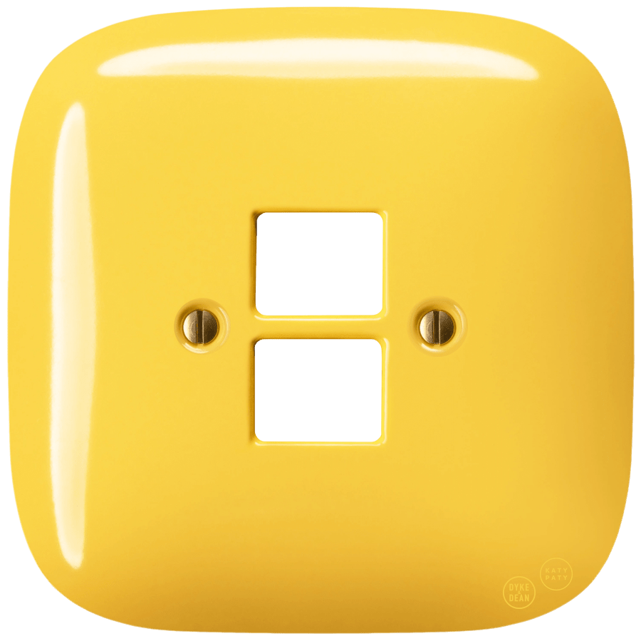 SQUARE PORCELAIN WALL SOCKET YELLOW PC/USB - DYKE & DEAN