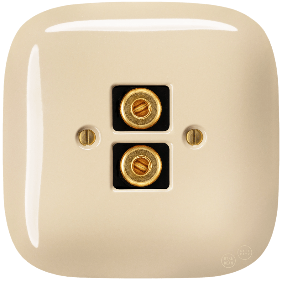 SQUARE PORCELAIN WALL SPEAKER SOCKET SAND - DYKE & DEAN