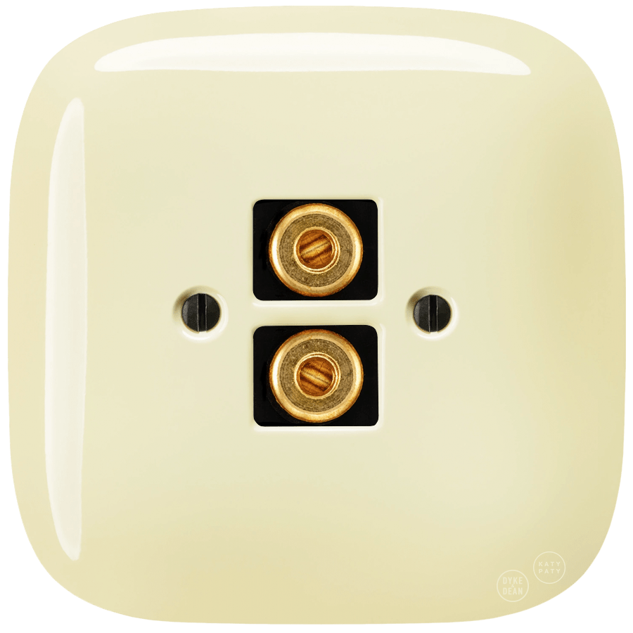 SQUARE PORCELAIN WALL SPEAKER SOCKET VANILLA - DYKE & DEAN