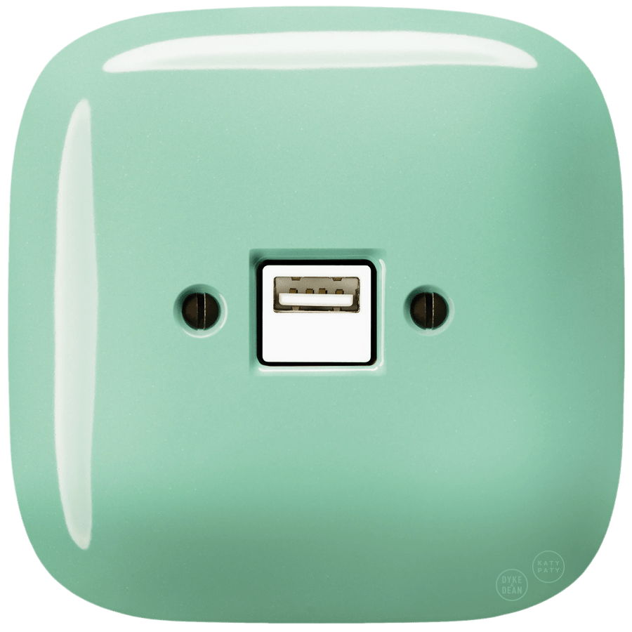 SQUARE PORCELAIN WALL USB CHARGER MINT - DYKE & DEAN