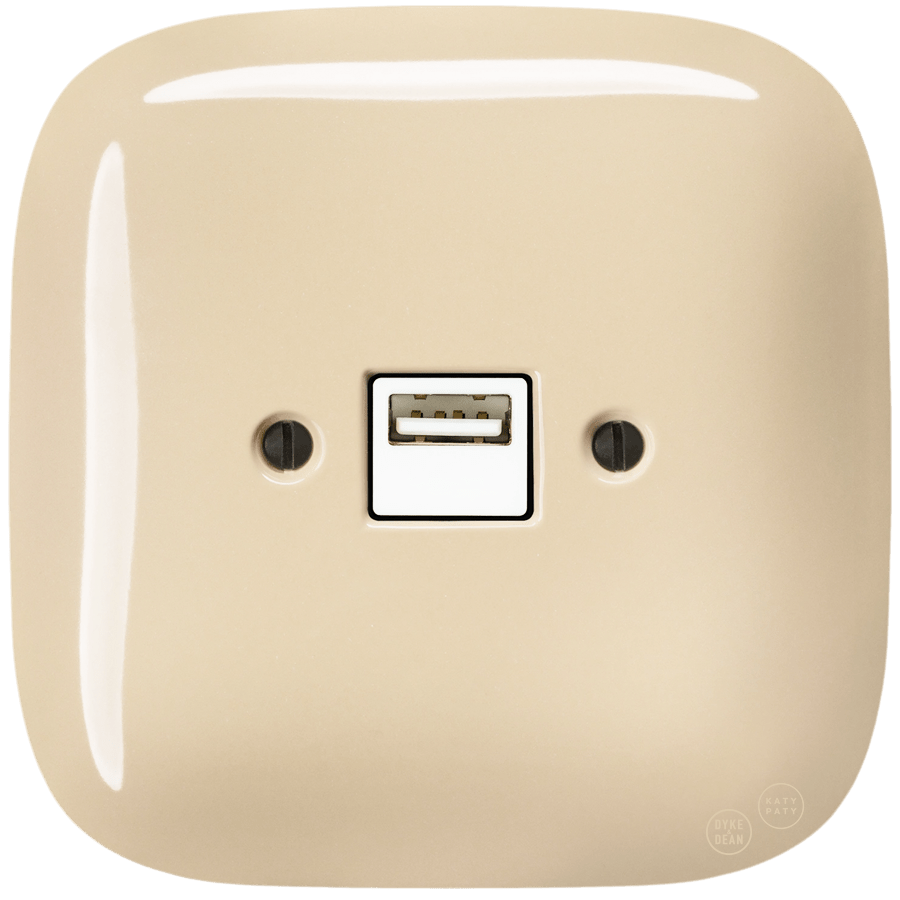 SQUARE PORCELAIN WALL USB CHARGER SAND - DYKE & DEAN