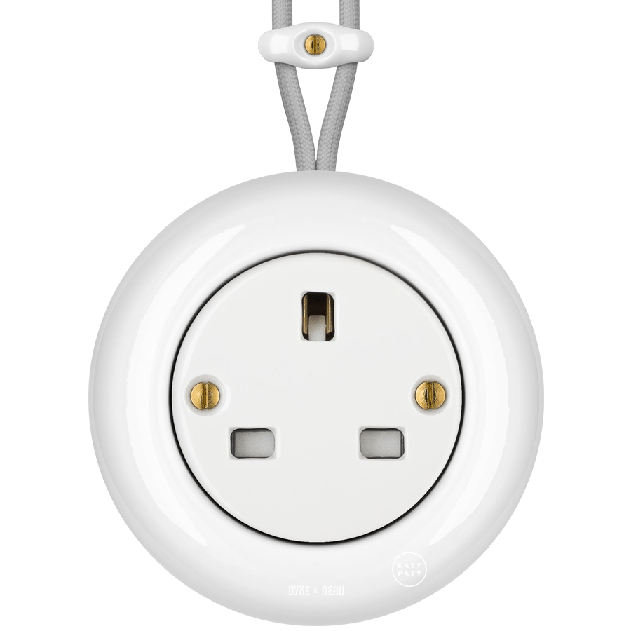 SURFACE PORCELAIN WALL SOCKET WHITE UK - DYKE & DEAN