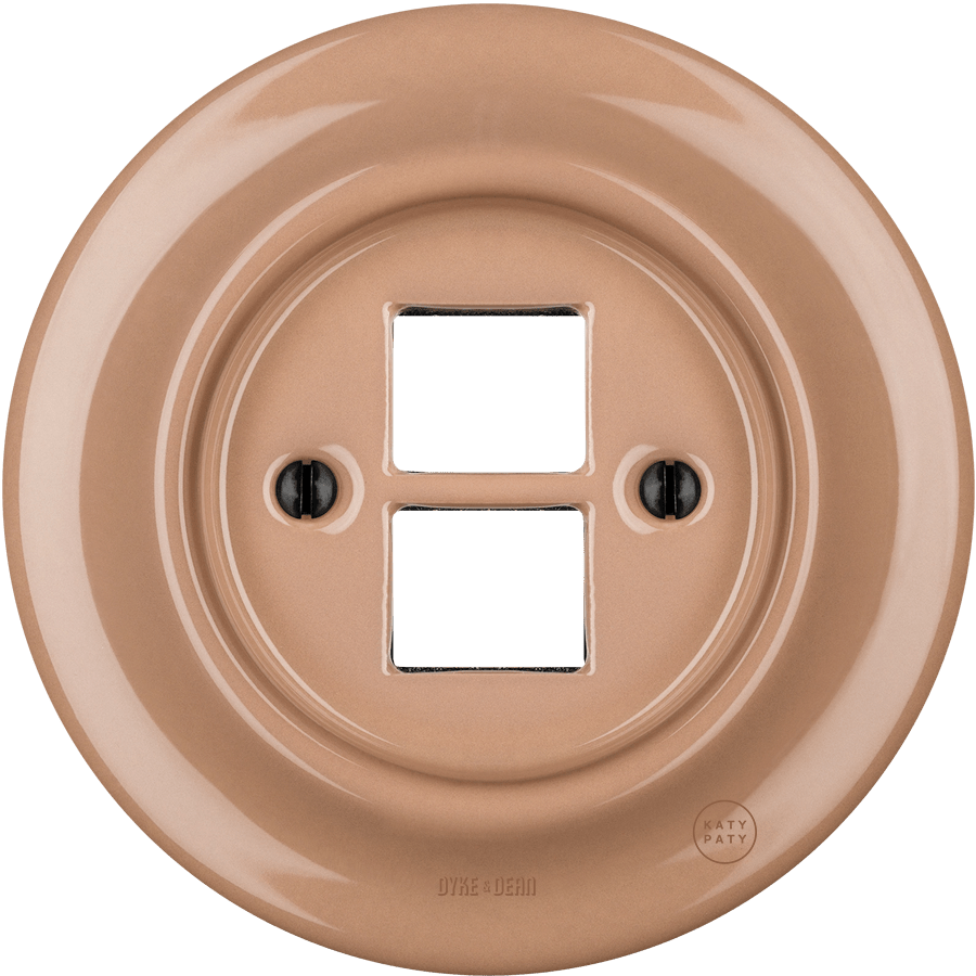 PORCELAIN WALL SOCKET DERMA PC/USB - DYKE & DEAN