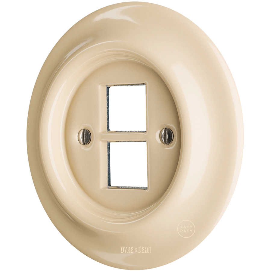 PORCELAIN WALL SOCKET SAND PC/USB - DYKE & DEAN