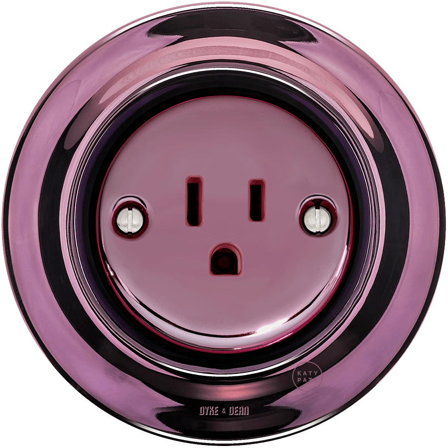 PORCELAIN WALL SOCKET USA PURPLE 15 AMP - DYKE & DEAN