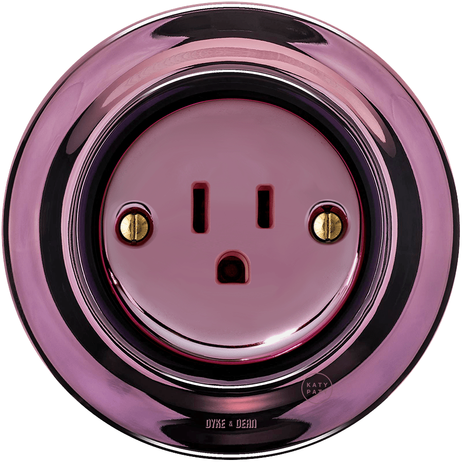 PORCELAIN WALL SOCKET USA PURPLE 15 AMP - DYKE & DEAN